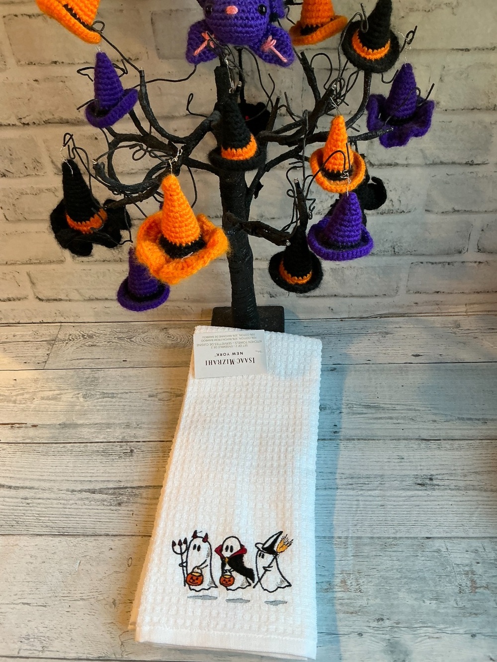 Isaac Mizrahi New York 2Pc Ghost Pals Embroidery Kitchen Towel-18×27.5